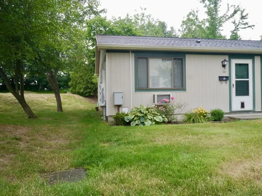 170 E Hadley Rd #140, Amherst, MA 01002 - #3