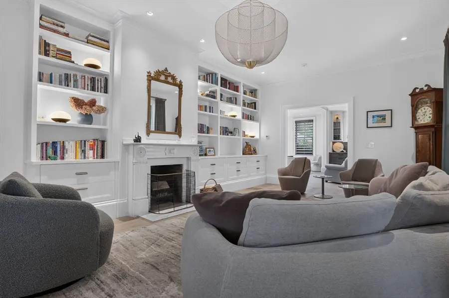 55 Academy St, Arlington, MA 02476 - #3