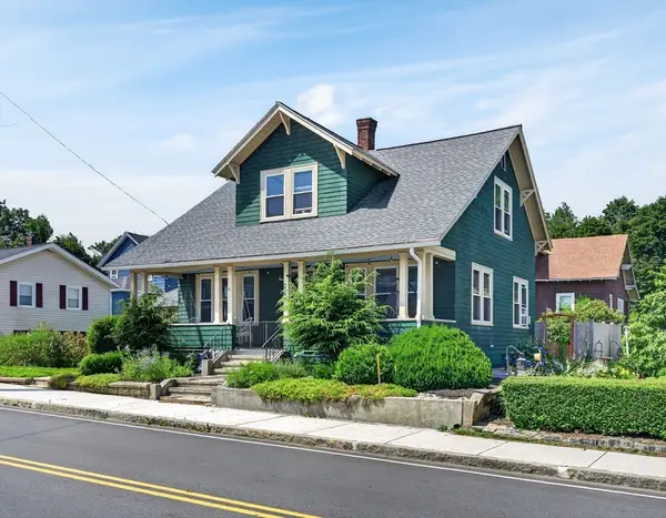 274 Clarendon St, Fitchburg, MA 01420