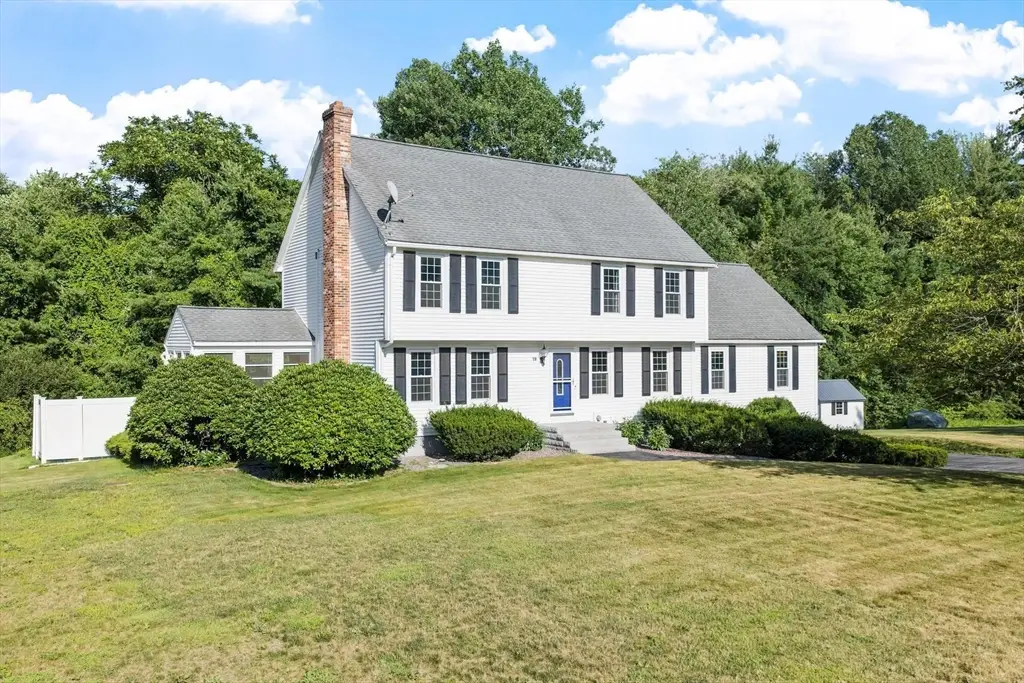 19 Villanova Dr, Westford, MA 01886 - #1