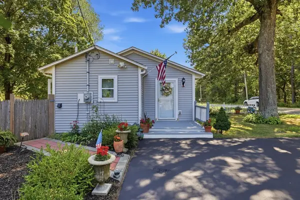 731 Hingham St, Rockland, MA 02370