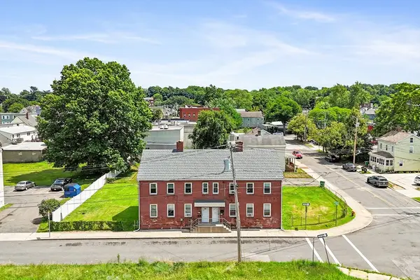 64-66 Front St, Chicopee, MA 01013