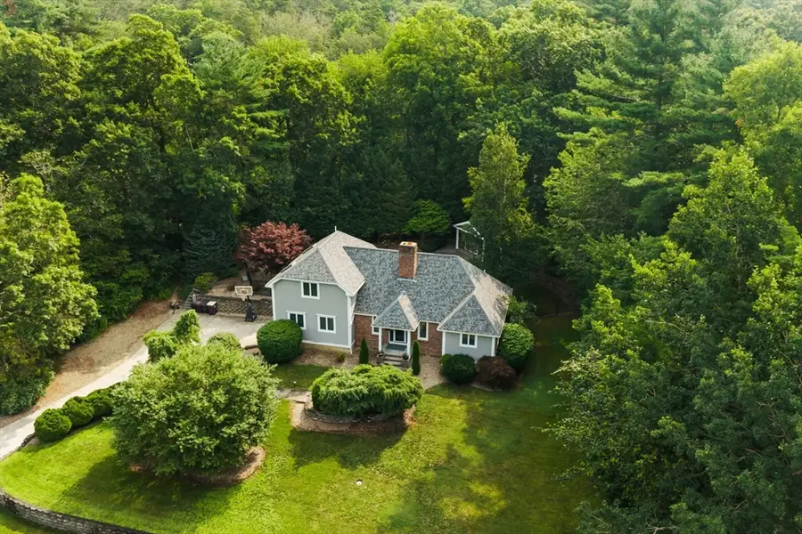 23 Ashley Ln, Acushnet, MA 02743 - #3