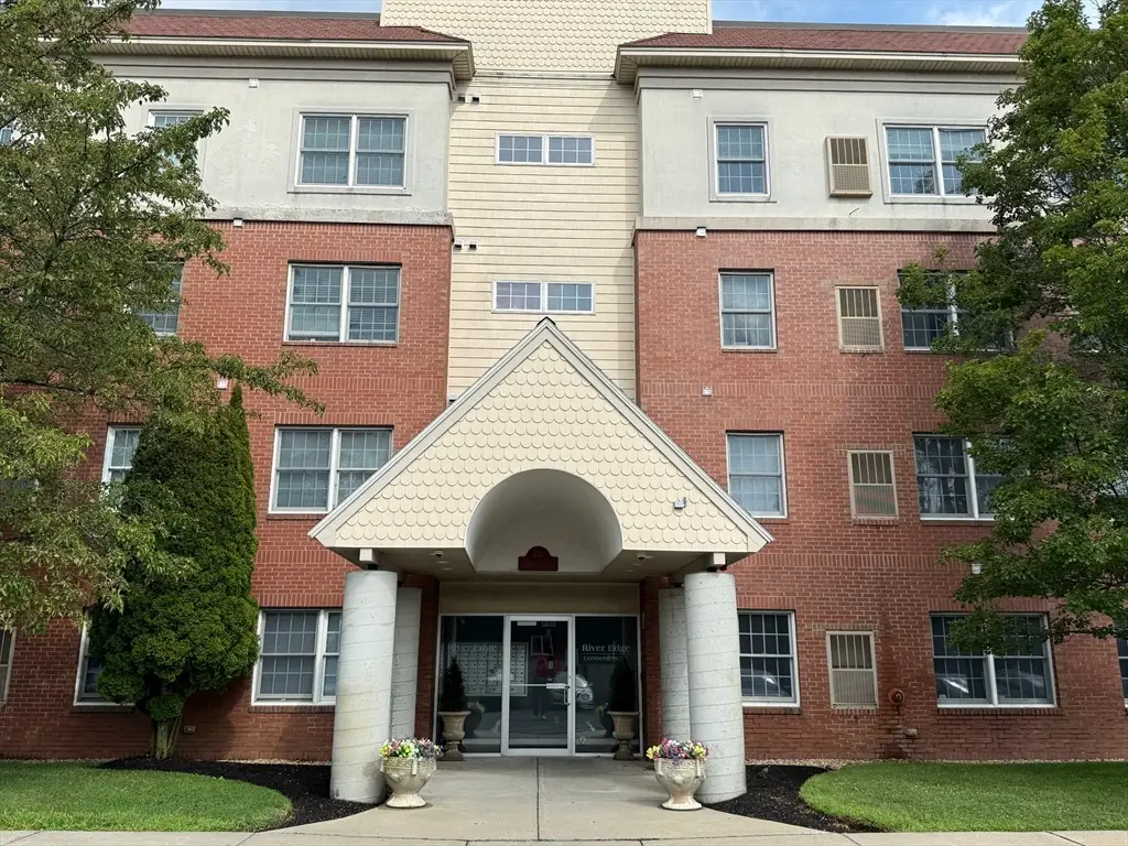 20 Heaths Ct #401, Lynn, MA 01905 - #1
