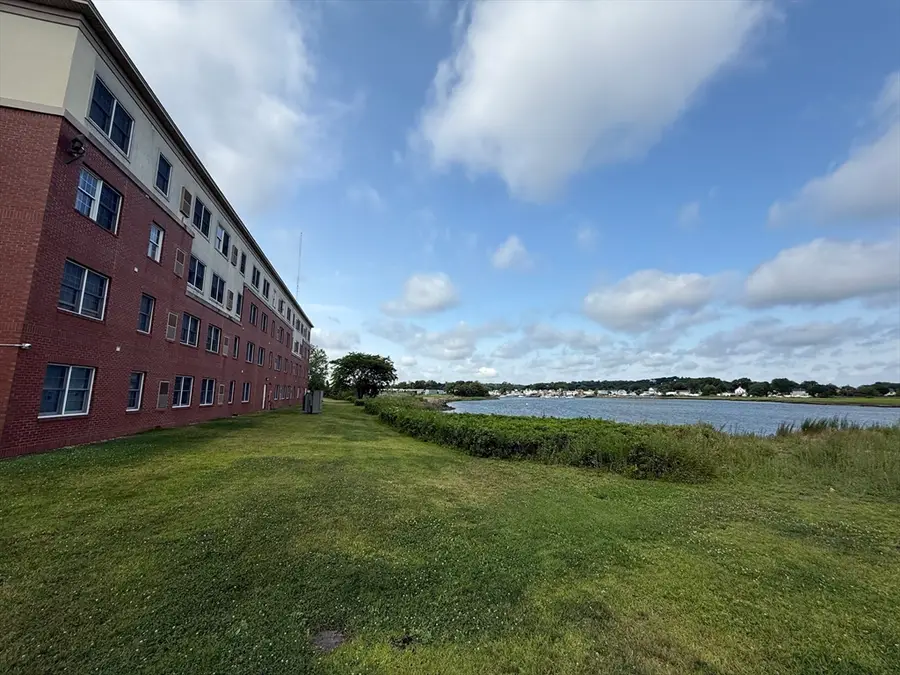 20 Heaths Ct #401, Lynn, MA 01905 - #3