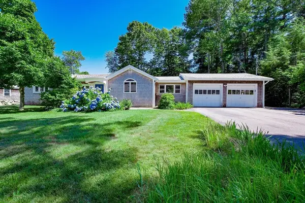 14 Crapo Street, Marion, MA 02738