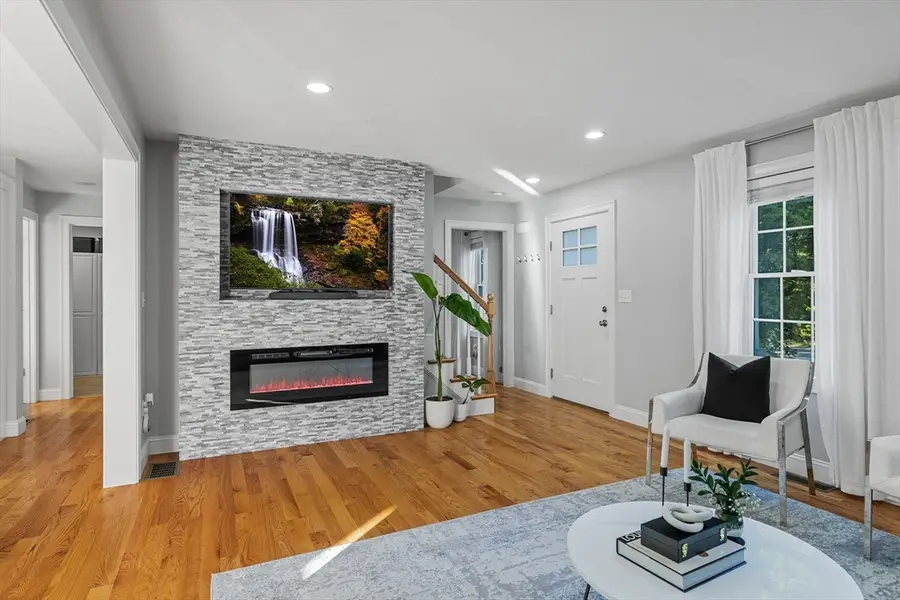 19 Green St, Berkley, MA 02779 - #3