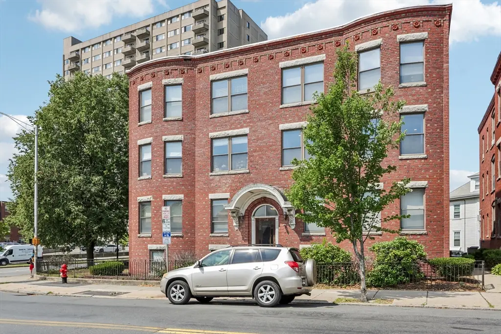 550 Main #5, Malden, MA 02148 - #1