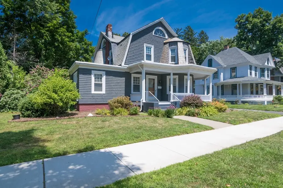 20 Woodlawn Pl, Longmeadow, MA 01106 - #2