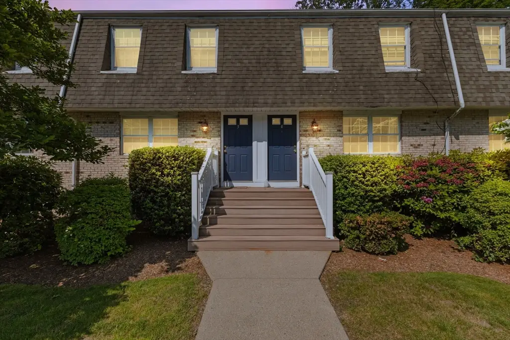 112 Cocasset St #3, Foxboro, MA 02035 - #1