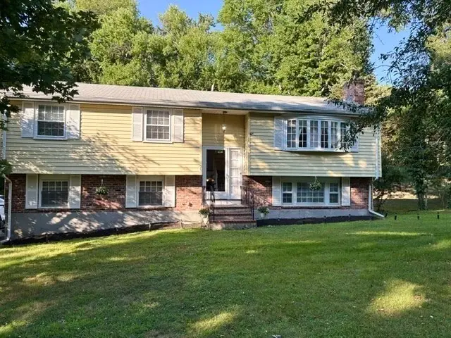 29 Old Coach Road, Canton, MA 02021 - #1