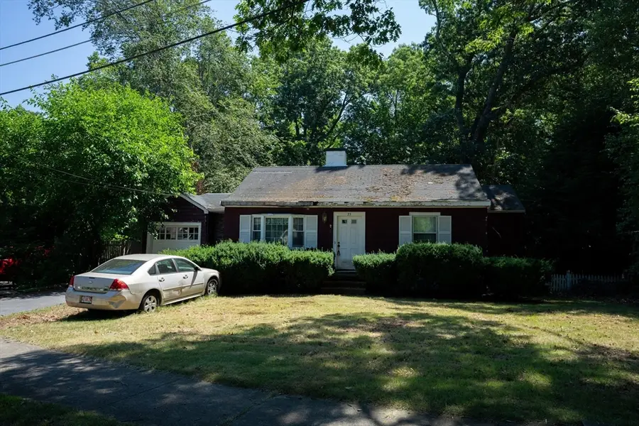 35 Coolidge Park, Wakefield, MA 01880 - #3