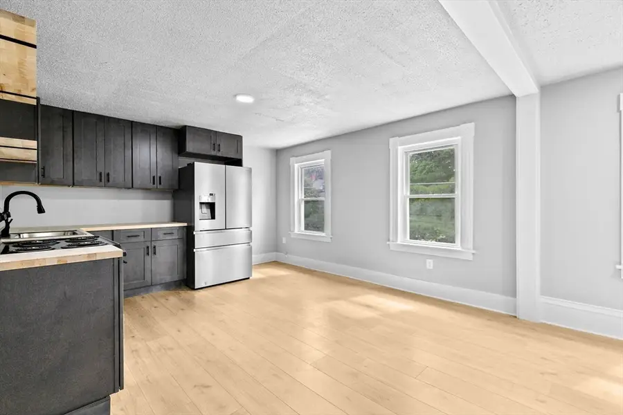 62-A/D Grove St, Fitchburg, MA 01420 - #3