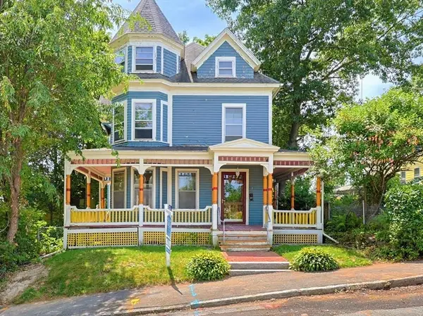 7 Baker Street, Worcester, MA 01603