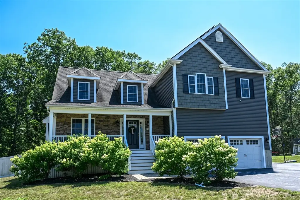 1 Debrah Ln, Millis, MA 02054 - #1