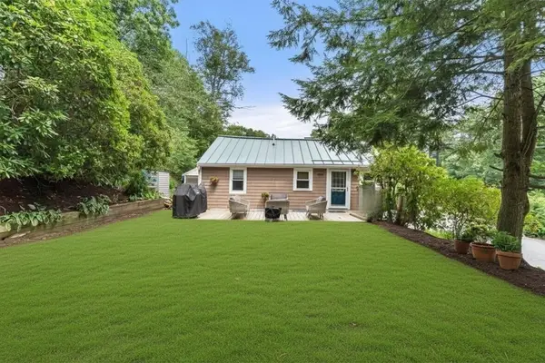 15 Woodland Road, Wayland, MA 01778