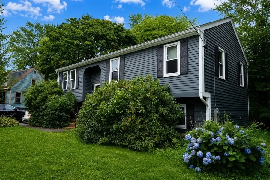 24 Oconnor St, East Taunton, MA 02718 - #2