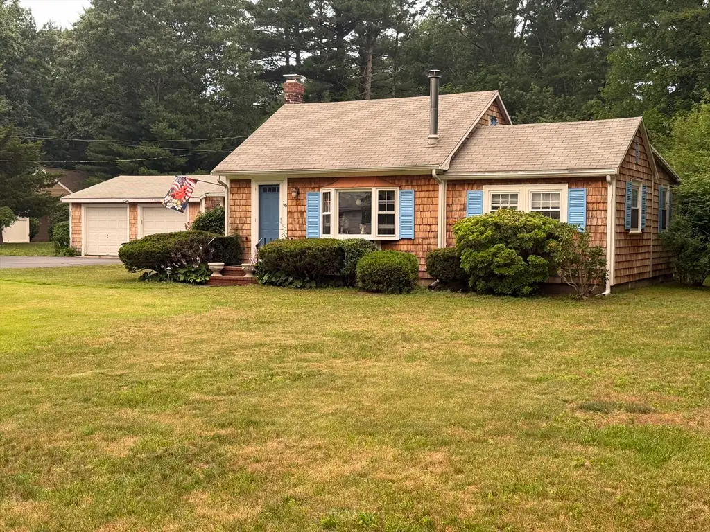 16 Vine Street, Duxbury, MA 02332 - #1