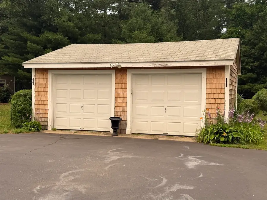 16 Vine Street, Duxbury, MA 02332 - #3