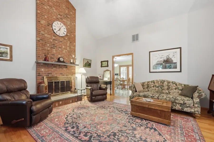 18 Allens Ln, Rehoboth, MA 02769 - #3