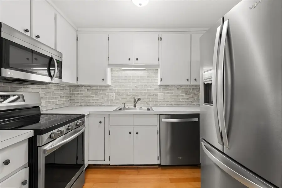 1 Centre St #9, Canton, MA 02021 - #3