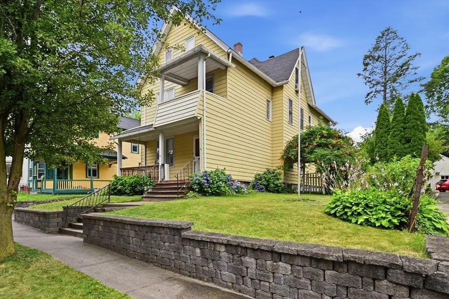 108 Grape St, Chicopee, MA 01013 - #2