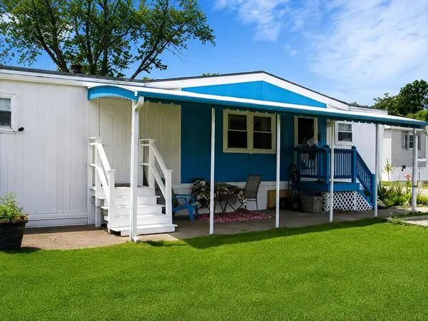 130 East Washington St. #34, North Attleboro, MA 02760