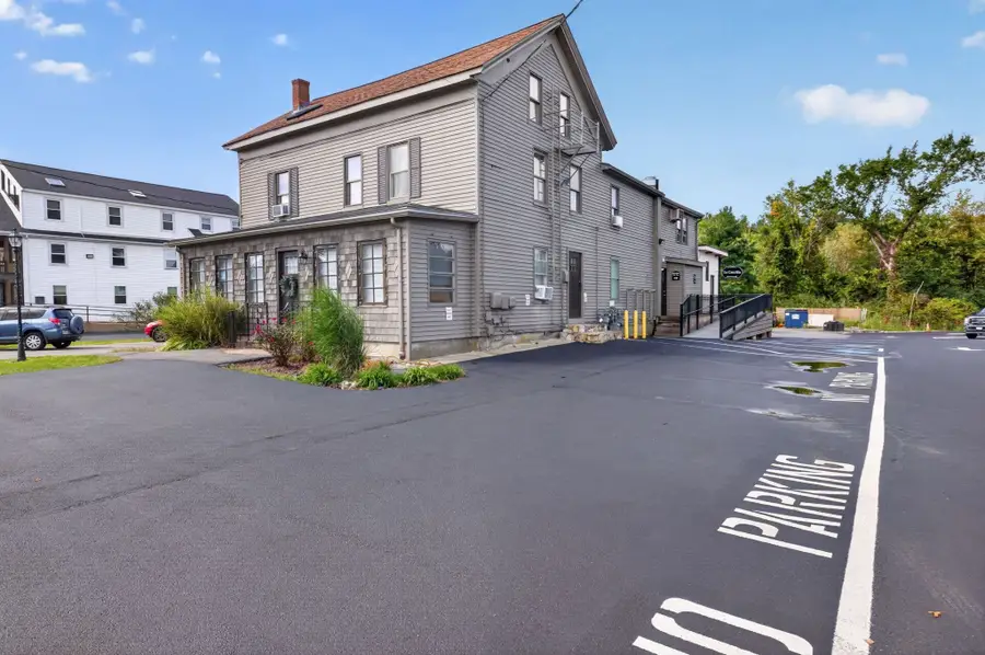 826 Broadway, Raynham, MA 02767 - #3