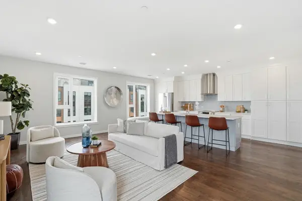 267 Old Colony #501, Boston, MA 02127