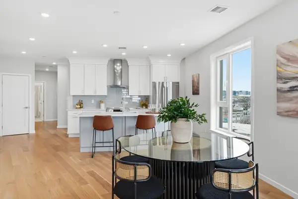 267 Old Colony #606, Boston, MA 02127