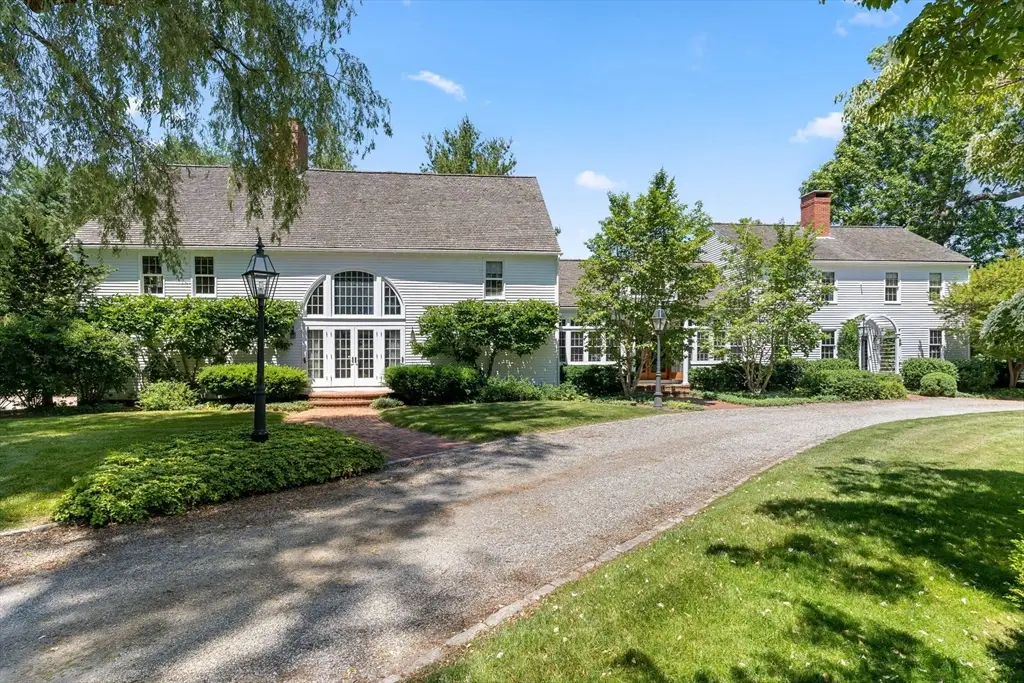 8 Green St, Newbury, MA 01951 - #1