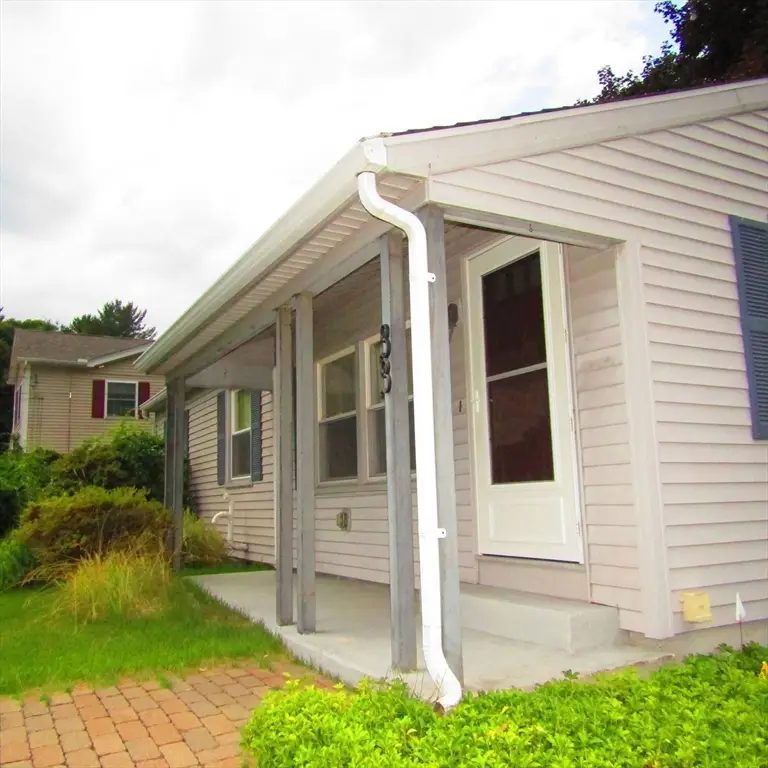 33 Claire Avenue, Northampton, MA 01062 - #3