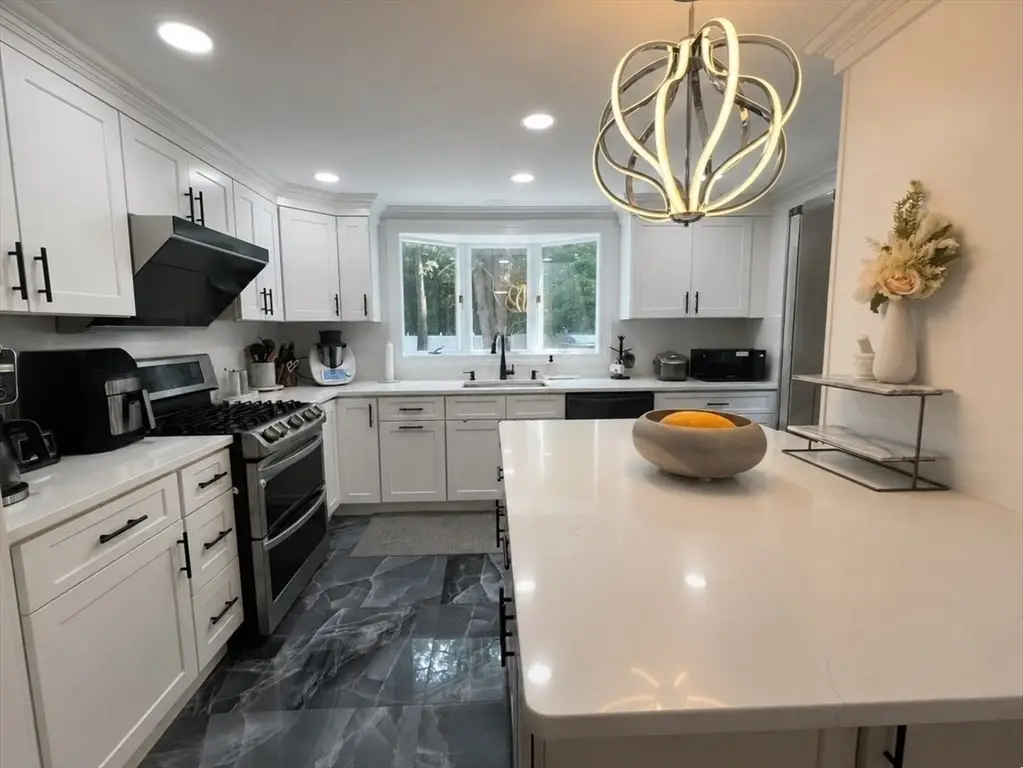325 Merriam St, Weston, MA 02493 - #1