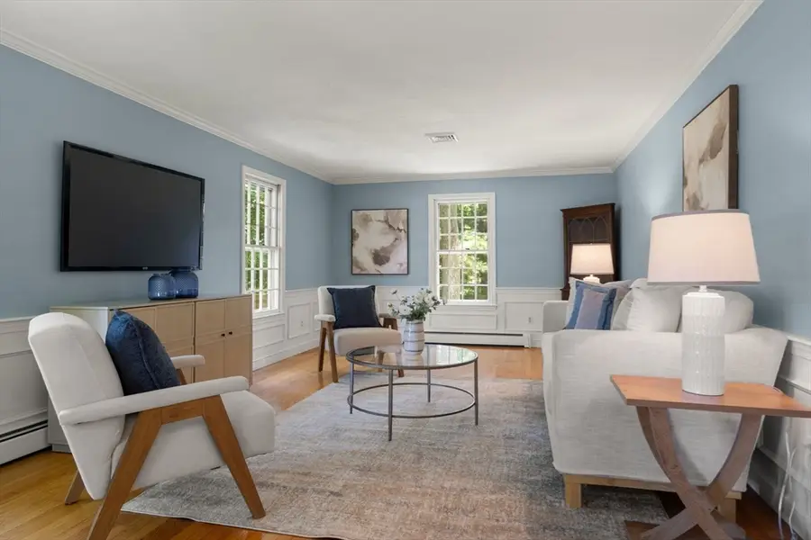 112 Wood End Lane, Medfield, MA 02052 - #3