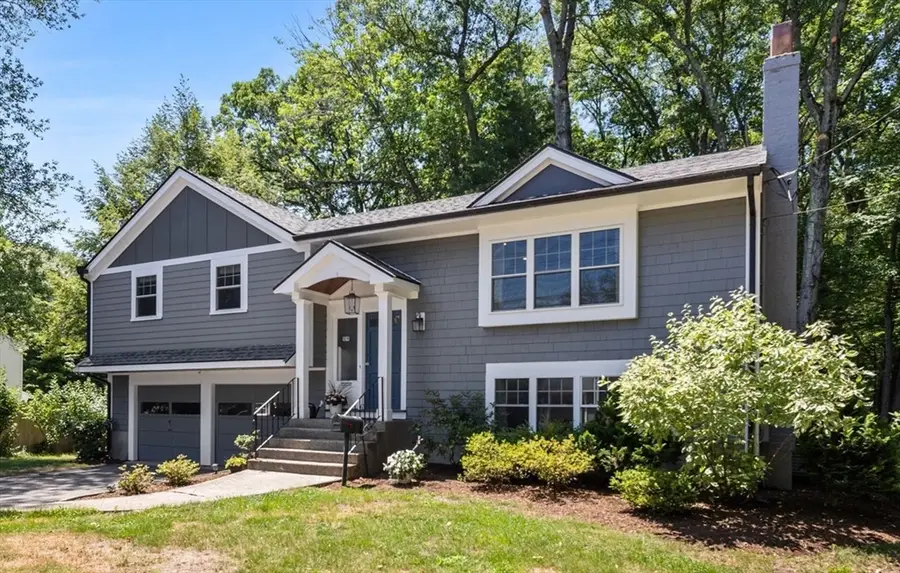 109 Linden St, Needham, MA 02492 - #2