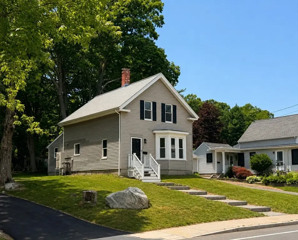 153 Union, Randolph, MA 02368 - #1
