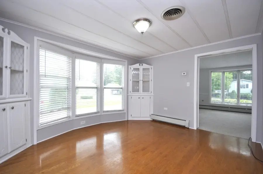 24 Leisurewoods Dr, Rockland, MA 02370 - #3