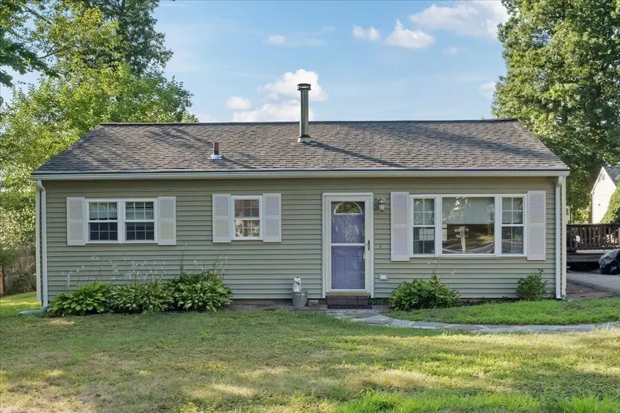 18 Evergreen Rd, Plainville, MA 02762 - #2