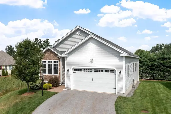 17 Country Club Circle #17, Methuen, MA 01844