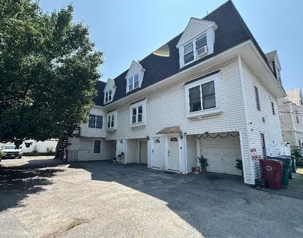 54 Gates St #2, Lowell, MA 01851