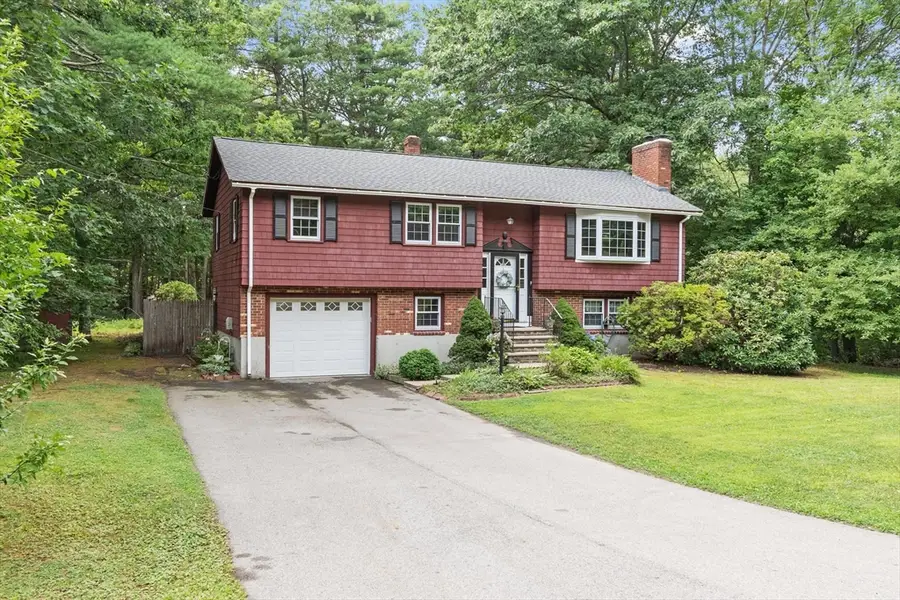 7 Meadowbrook Rd, North Chelmsford, MA 01863 - #3