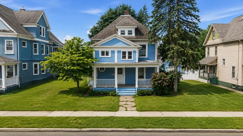 248 East St, Chicopee, MA 01020 - #1