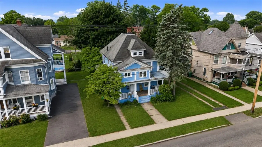 248 East St, Chicopee, MA 01020 - #2
