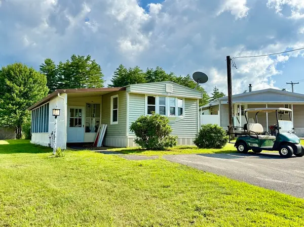 281 Chauncey Walker St #170, Belchertown, MA 01007