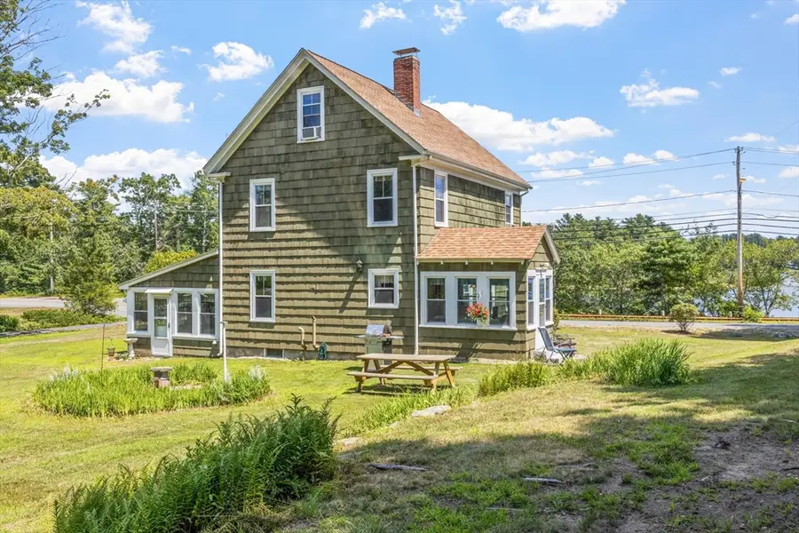 369 Mattakeesett St, Pembroke, MA 02359 - #2