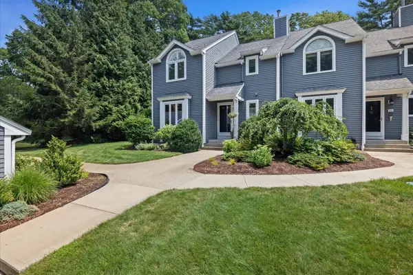 56 Bay Farm Rd #56, Duxbury, MA 02332