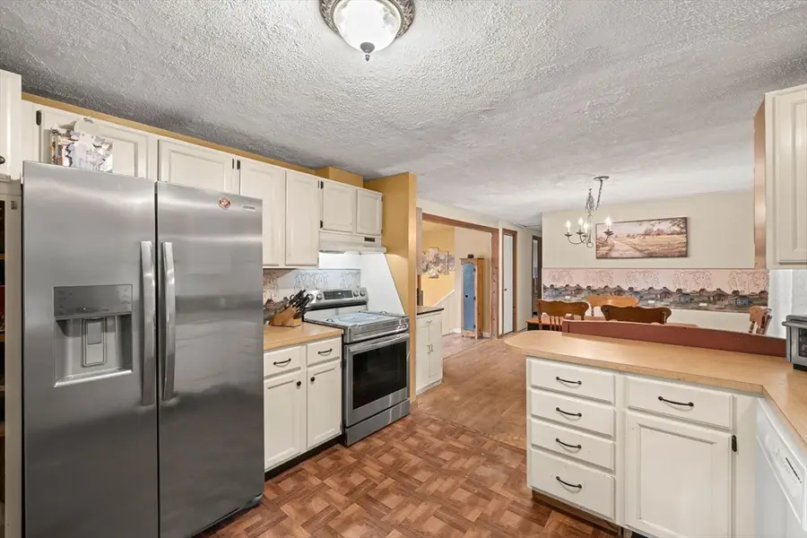 4 Marlon St, Haverhill, MA 01832 - #3