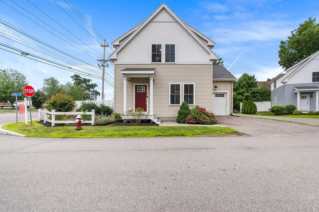 2 Oreilly Ln, Foxboro, MA 02035 - #1