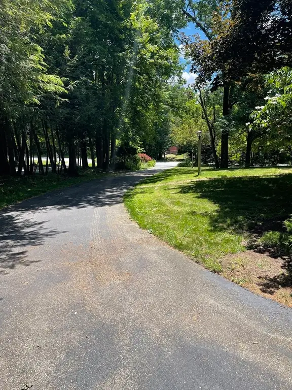 10 Crowningshield Dr, Paxton, MA 01612 - #2