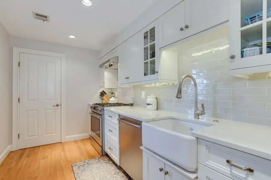 214-216 W 7th St #2L, Boston, MA 02127 - #3
